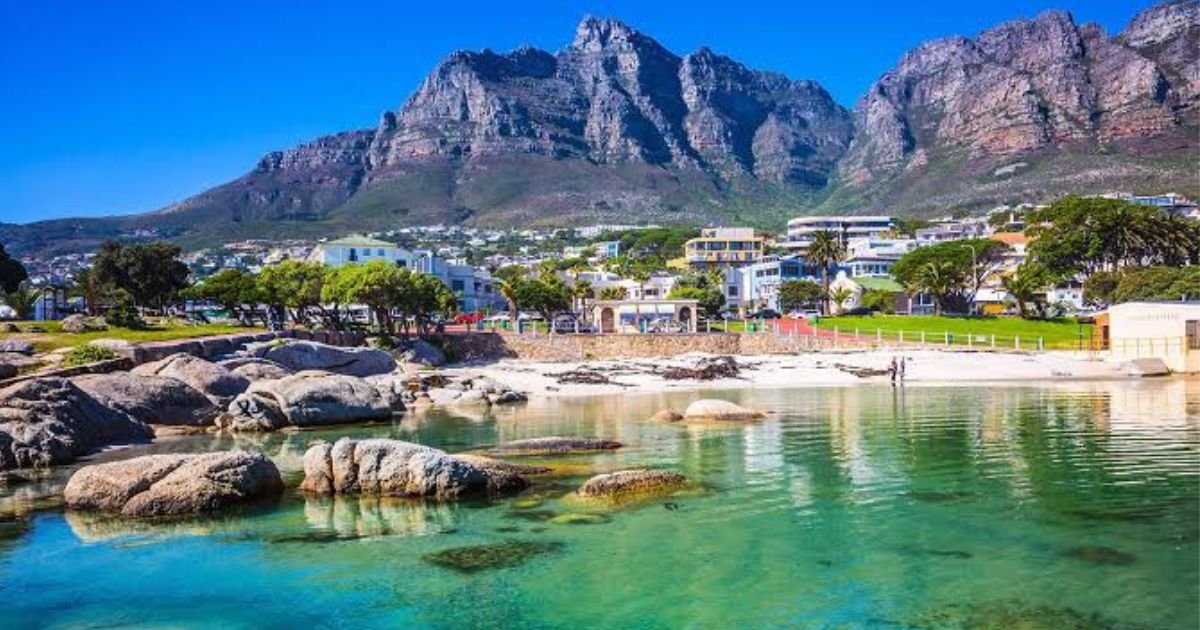 Best 6 walking tours in Cape Town